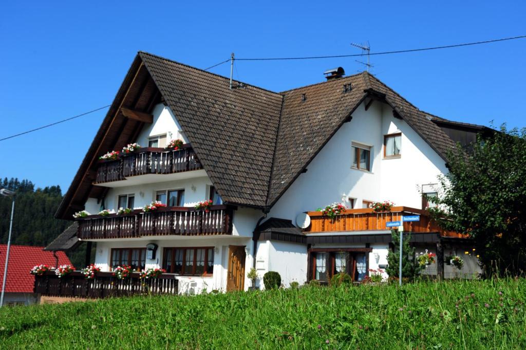Gasthof Richebaechli Elzach Bagian luar foto