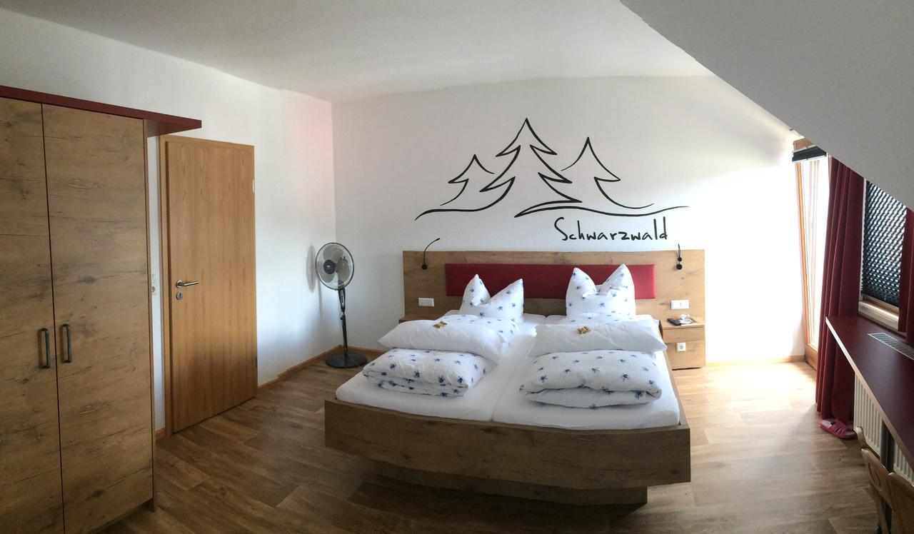 Gasthof Richebaechli Elzach Bagian luar foto